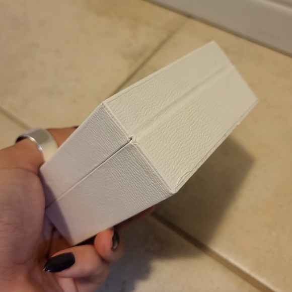 Old and New Pandora Charm bracelet boxes (EMPTY BOXES ONLY) - Picture 10 of 14